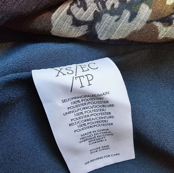 Cabi Pirouette Floral V-Neck Shift Dress Long-Sleeve Ruffle Hem Blue Multi Sz XS - Picture 12 of 14